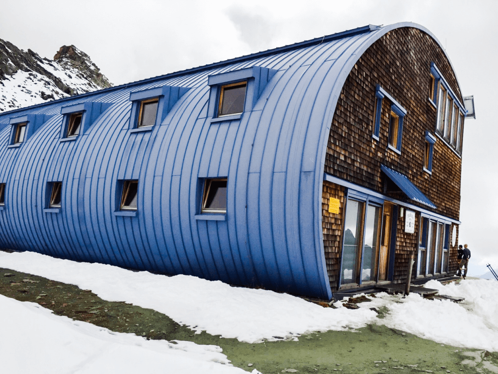 Wetterseite der Stüdlhütte